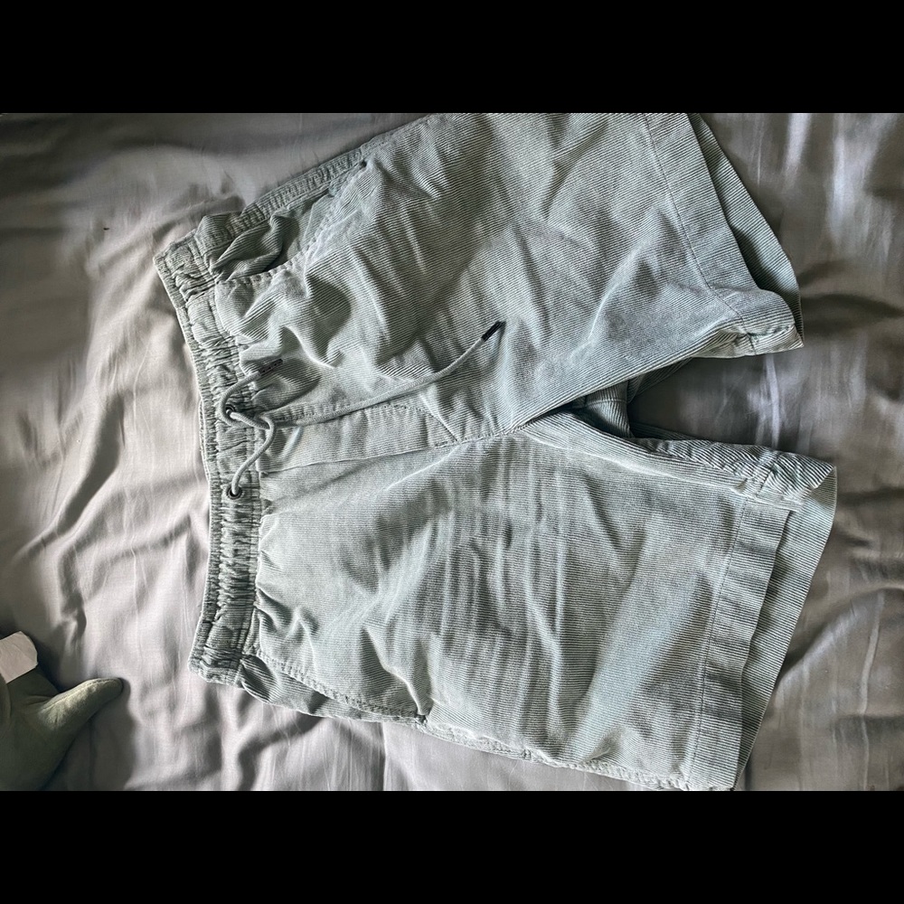 CORDUROY SHORTS